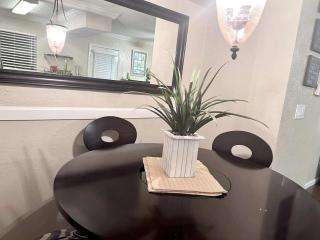 Cozy 2BD Condo DFW South Irving I02 - 9