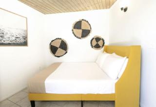 Oceanview Escape Walk to Cruz Bay & Beaches - 1