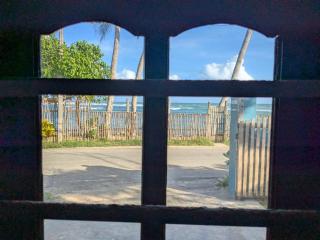 Turtle Sea Guest & Restaurants - 8