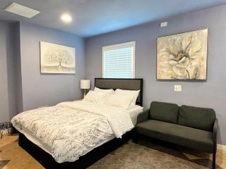 Sweet Home in Sacramento Only 2mins to Freeway - 8