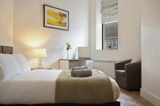 Central Hull Stay Self Check-In - 6