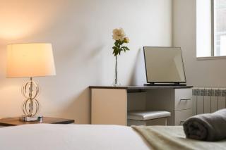 Central Hull Stay Self Check-In - 4