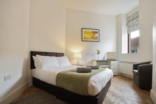 Central Hull Stay Self Check-In - 7