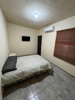 Casa amplia y céntrica cerca de Laguna del Náinari - 6