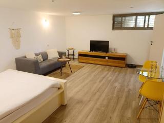 הבית במושב - 7