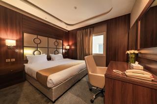 Sunday Red Sea Fountain Alhamra Formerly Vivid Plaza Hotel - Gedda - 6