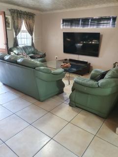 Ludinz Guest House, Self catering - Cape Town - 9