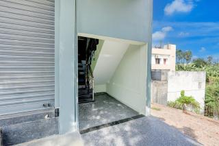 Hotel O Krishna Riverview Vijayawada Formerly Sikara - 1