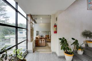 Super Townhouse Oak ONGC Crossway Formerly Hotel Gold Stone Comfort - 3