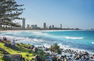 Modern Coastal Escape – Burleigh Beachfront - 6