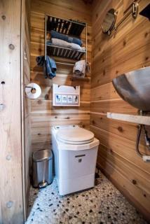 Snug and Cozy Tiny House Rental near Fairbanks for Glamping in Alaska - 2