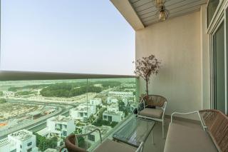 Beachside Bliss With Stylish 2BR with Panoramic View - 6