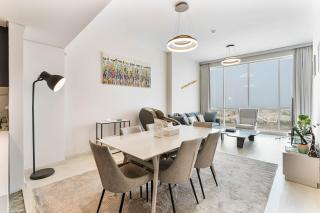Beachside Bliss With Stylish 2BR with Panoramic View - 4