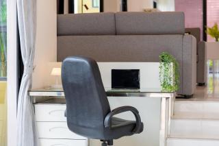 Family Friendly Garden Home Walk to The Beach - 9