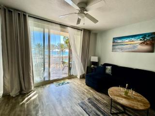 SHORES of PANAMA 315 - 7