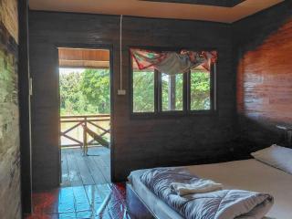 Mama Mon & Papa's - 0