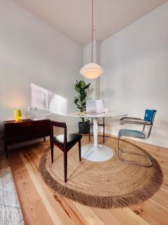 Chic Boutique Studio with Balcony in Prenzlauer Berg - 9