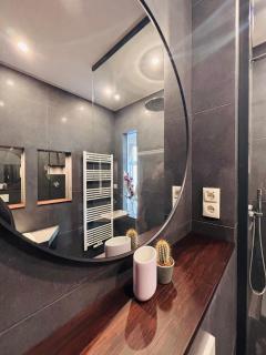 Chic Boutique Studio with Balcony in Prenzlauer Berg - 3