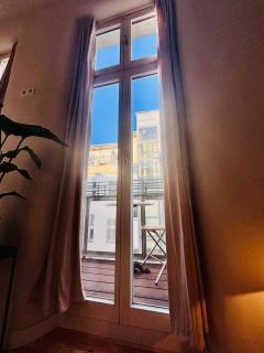 Chic Boutique Studio with Balcony in Prenzlauer Berg - 7