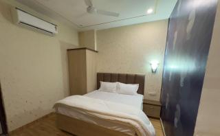 Hotel Bhandari - Amritsar - 0