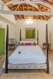 The Project Cafe and Hotel - 9