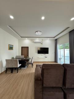 Niyomchomchiun house - 9