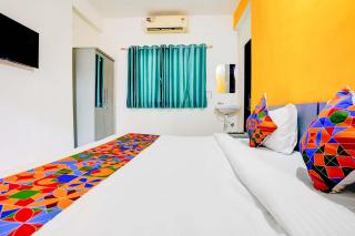 FabHotel Bizstay Executive - 6