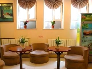 GreenTree Inn Urumqi South Xinhua Road Hotel - 8