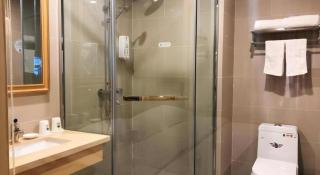 GreenTree Inn Urumqi Airport Tianyi International City - 1