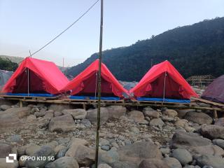 Front view campsite - 3