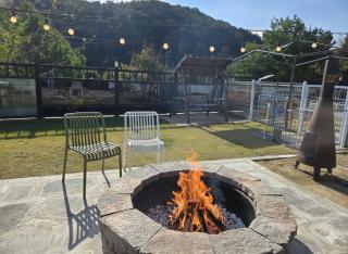 스윗양평 펜션 #독채 #풀빌라 #수영장 #애견동반 #노래방 #텐트설치가능 - 2