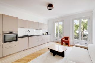 Modern flat - 6P- Voltaire - 8