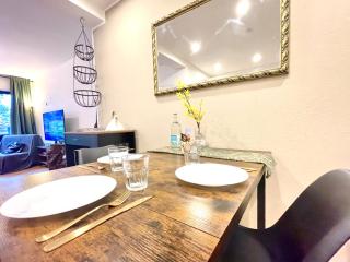 Femo - Royal Siegen - Oberstadt - separater Eingang - zentral - 1