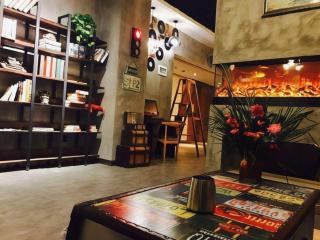 James Joyce Coffetel Xi'an Lingtong The Terracotta Army Huaqingchi University Town Metro Station - Xi'an - 3