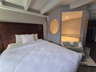 Country Inn & Suites by Radisson, Battle Creek, MI - Battle Creek - 5