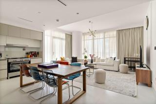 Silkhaus Large 3BR plus Maid Room Elegant Marina View - 2