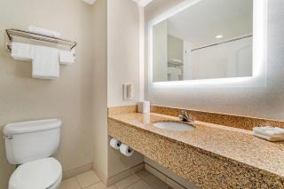 Comfort Inn Dayton South - 1