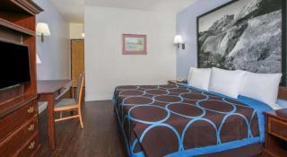 Super 8 By Wyndham Garland North Dallas Area - 4