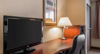 Rodeway Inn & Suites Salina South - 3