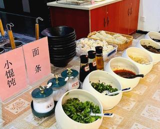 Vienna Hotel Shanghai Hongqiao Huaxin Road - 9