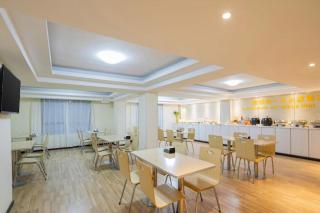 JTOUR Inn Xiantao Shopping Mall Pedestrian Street - 9