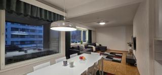 Aura Apartment with River View, Sauna & 3 Bedrooms - 6