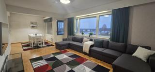 Aura Apartment with River View, Sauna & 3 Bedrooms - 5