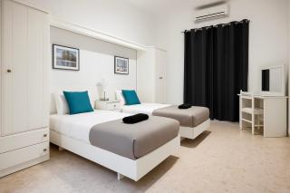 Waterfront Panorama Massive Three Bedrooms Flat 8S - 6