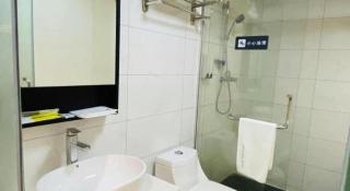 7 Days Inn Baoding Railway Station - 4