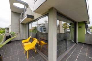 Luxury St Kilda Escape - Free Parking, Central Location - 1