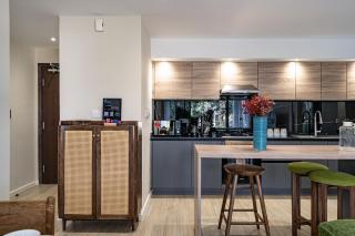 Riverside Square One, Two & Three Bedroom Apartment, Swimming pools, gym, workspace, Wonderiss Homes Westland Living - 1