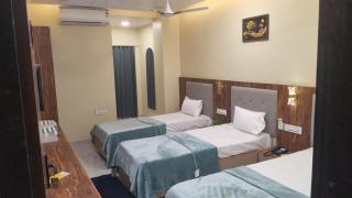 Hotel Anmol&Rooms - 3