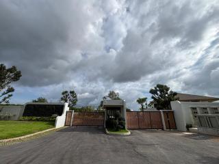 Lili House Phuket - 9