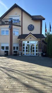 Casa Rosa by MANAGR - 3